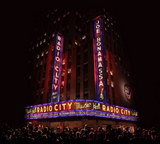 Joe Bonamassa - Live at Radio City Music Hal [CD+DVD] Import